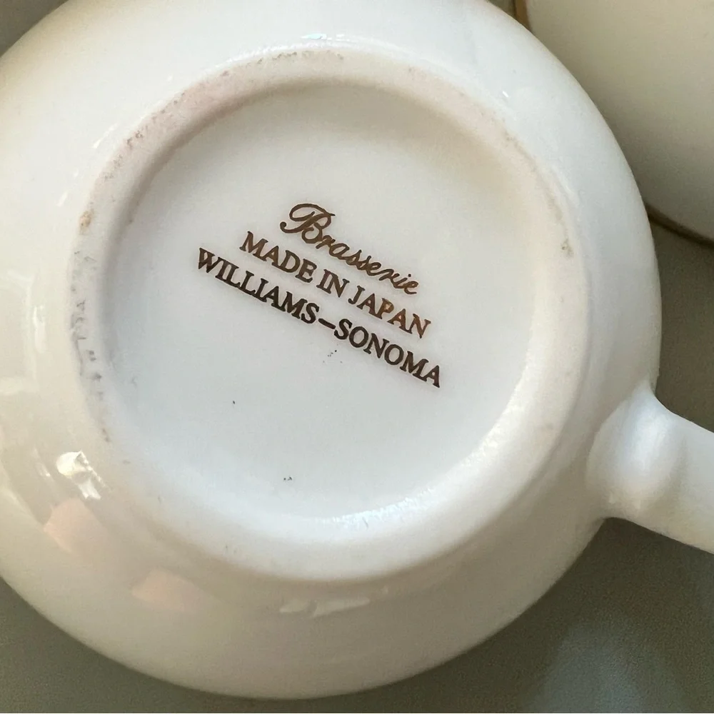 WILLIAMS SONOMA Brasserie JAPAN Gold Band PORCELAIN Tea Coffee Cups SET of 2